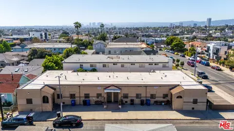 1651 Vineyard Ave, Los Angeles, CA 90019