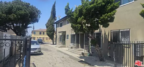 1115 W 111th St, Los Angeles, CA 90044