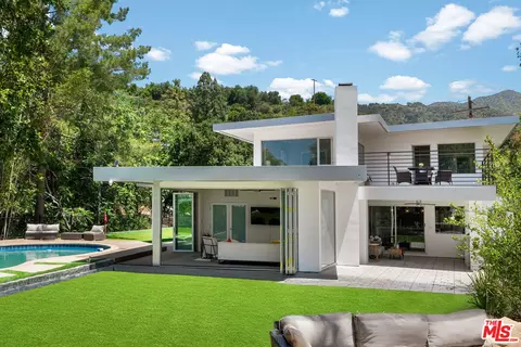 805 Norumbega Dr, Monrovia, CA 91016