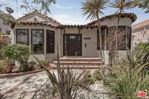 571 N Cahuenga Blvd, Los Angeles, CA 90004