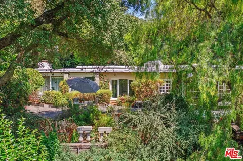 13438 Java Dr, Beverly Hills, CA 90210 photo 2