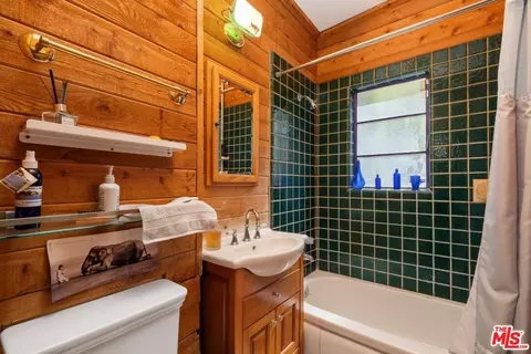 13438 Java Dr, Beverly Hills, CA 90210 photo 24