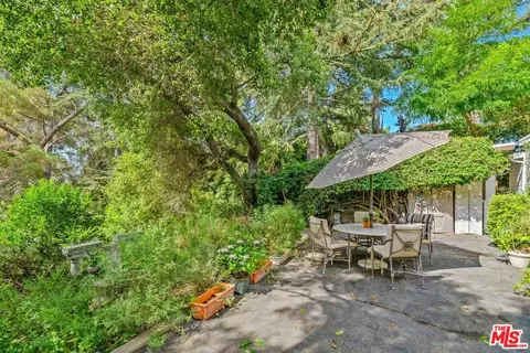 13438 Java Dr, Beverly Hills, CA 90210 photo 28