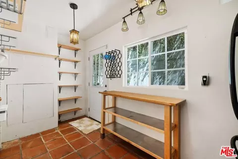 13438 Java Dr, Beverly Hills, CA 90210 photo 15