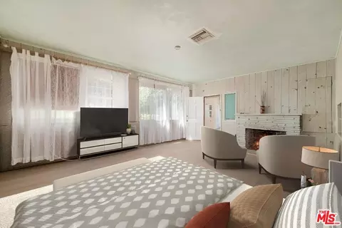 13438 Java Dr, Beverly Hills, CA 90210 photo 19