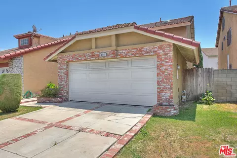 616 W Almond St, Compton, CA 90220 photo 3