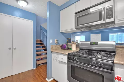 616 W Almond St, Compton, CA 90220 photo 16