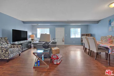 616 W Almond St, Compton, CA 90220 photo 10
