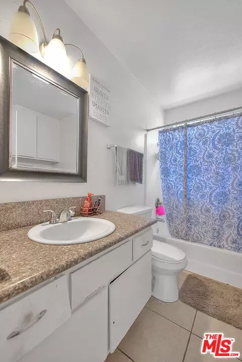 616 W Almond St, Compton, CA 90220 photo 21