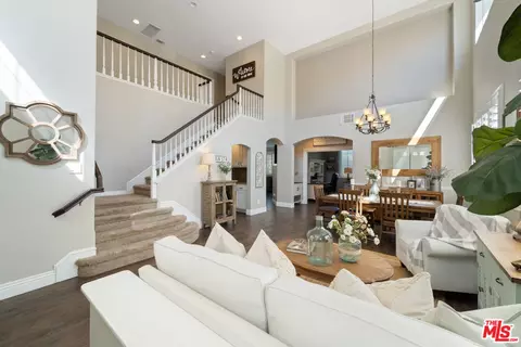 18309 Shannon Ridge Pl, Canyon Country, CA 91387