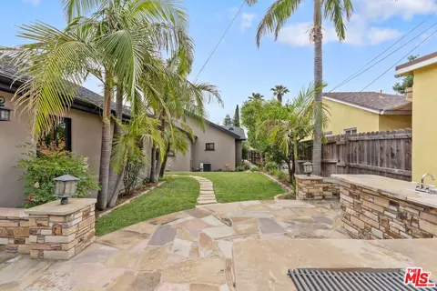 1865 E Villa St, Pasadena, CA 91107 photo 31