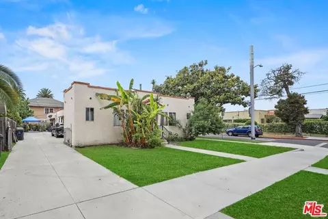 3836 S Gramercy Pl, Los Angeles, CA 90062