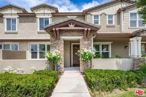 28504 Pietro Dr, Valencia, CA 91354