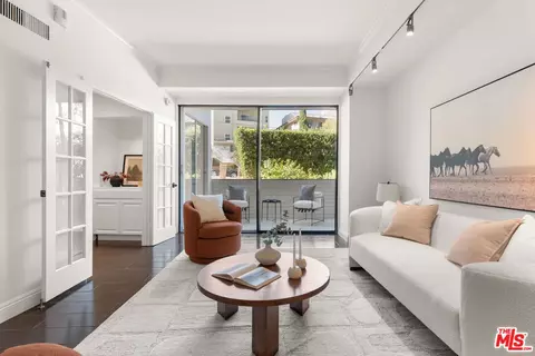 7250 Franklin Ave #107, Los Angeles, CA 90046