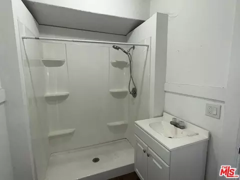 1145 E 10th St, Long Beach, CA 90813 photo 9