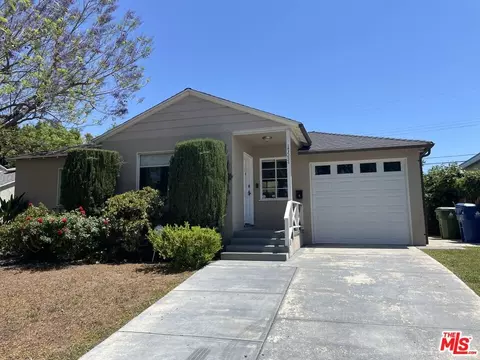 17534 Collins St, Encino, CA 91316