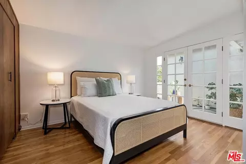 11205 Huntley Pl, Culver City, CA 90230 photo 24