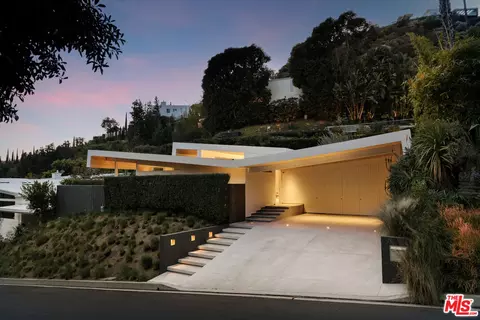 1549 Rising Glen Rd, Los Angeles, CA 90069