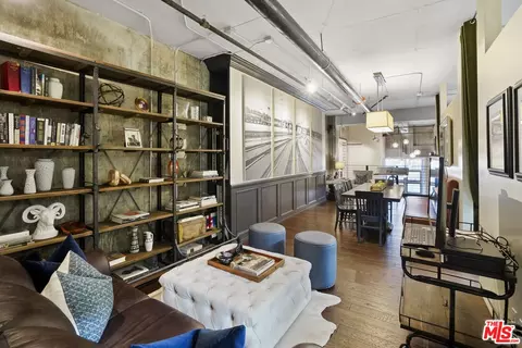 510 S Hewitt St #115, Los Angeles, CA 90013