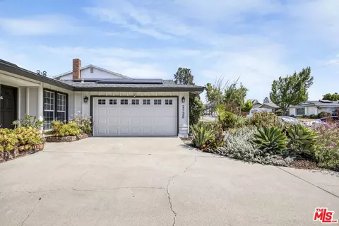 Exterior - 2735 Beth Pl, Simi Valley, CA 93065 photo 2 of 8