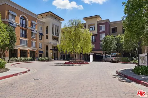24545 Town Center Dr #5401, Valencia, CA 91355