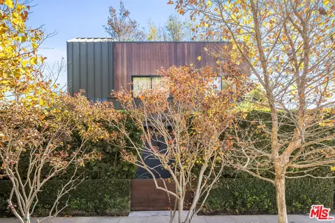 660 Sunset Ave, Venice, CA 90291 photo 1