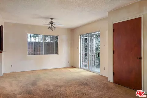 717 Marco Pl, Venice, CA 90291 photo 7