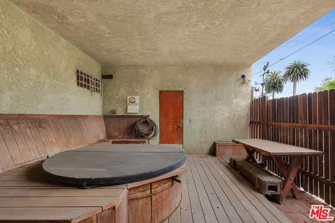 717 Marco Pl, Venice, CA 90291 photo 31