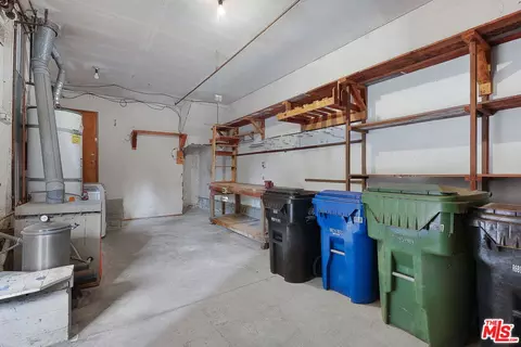 717 Marco Pl, Venice, CA 90291 photo 29