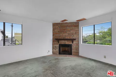 717 Marco Pl, Venice, CA 90291 photo 21