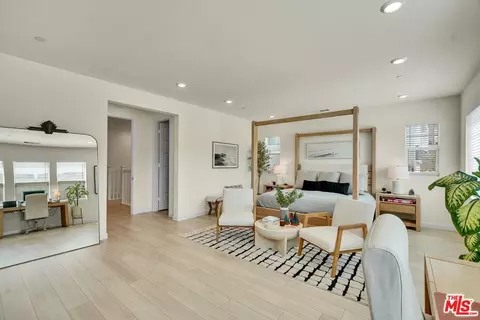 27703 Sequel Ct, Valencia, CA 91381 photo 14