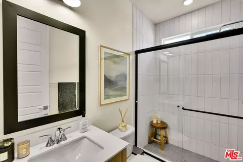 27703 Sequel Ct, Valencia, CA 91381 photo 24