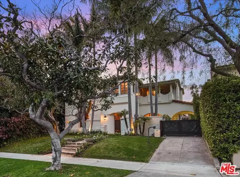 809 Malcolm Ave, Los Angeles, CA 90024