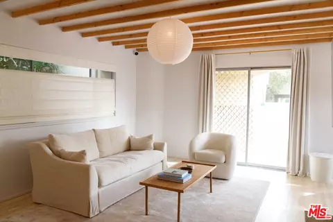 11138 Aqua Vista St #66, North Hollywood, CA 91602