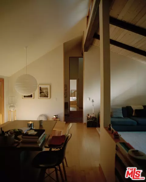20790 Medley Ln, Topanga, CA 90290