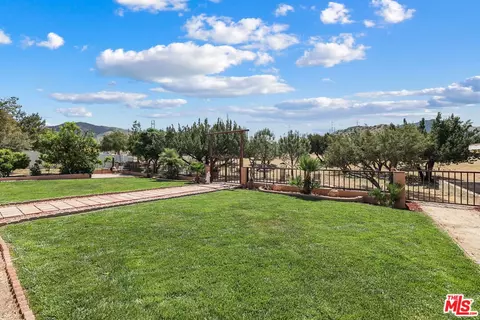 Exterior - 640 Foreston Dr, Acton, CA 93510 photo 4 of 8