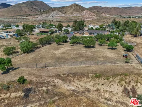 View/Area - 640 Foreston Dr, Acton, CA 93510 photo 5 of 12