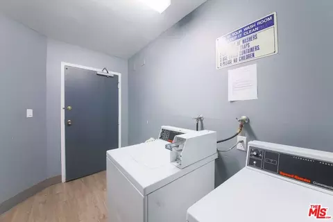 7342 Haskell Ave, Van Nuys, CA 91406 photo 8