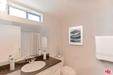 7342 Haskell Ave, Van Nuys, CA 91406 photo 5