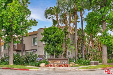 355 N Maple St #234, Burbank, CA 91505