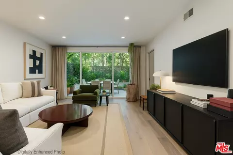 874 Hammond St #1, West Hollywood, CA 90069