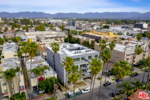 View/Area - 14629 Erwin St, Van Nuys, CA 91411 photo 3 of 3