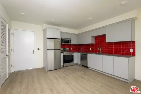 Kitchen - 14629 Erwin St, Van Nuys, CA 91411 photo 1 of 4