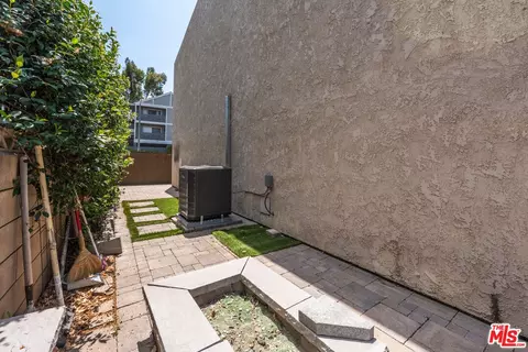2255 Cahuilla St #141, Colton, CA 92324 photo 23