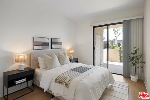 Bedroom - 497 E California Blvd #301, Pasadena, CA 91106 photo 2 of 2