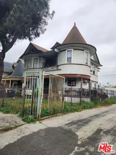 626 E 54th St, Los Angeles, CA 90011