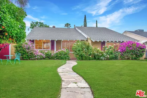 12455 Cumpston St, Valley Village, CA 91607