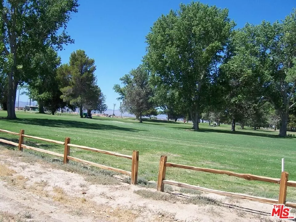  60 E Avenue E-8, Lancaster, CA 93535 photo 8