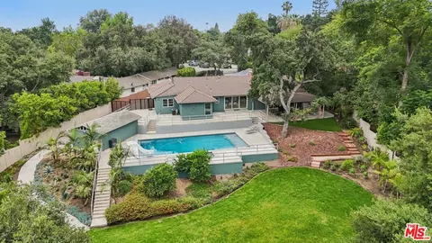 240 Oakhurst Ln, Arcadia, CA 91007