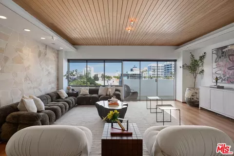7135 Hollywood Blvd #506, Los Angeles, CA 90046